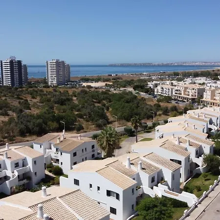 Villa Alto Club 4 *